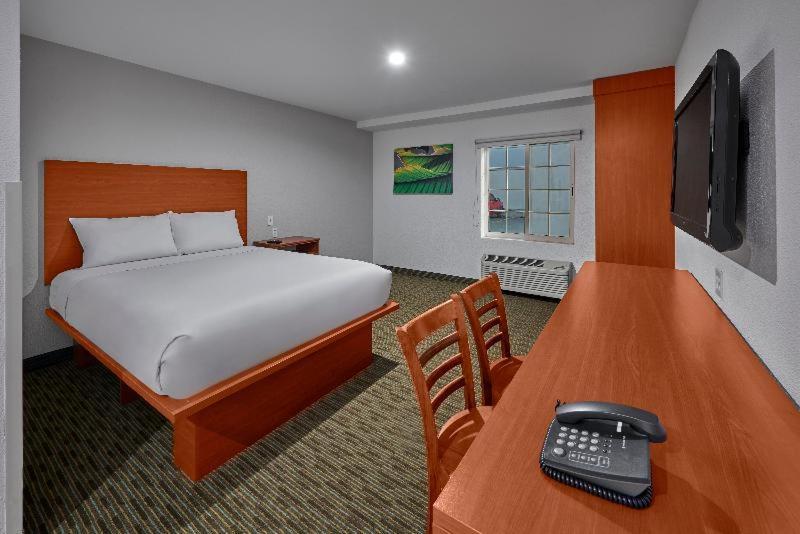 Extended Suites Ciudad Del Carmen Aeropuerto Номер фото